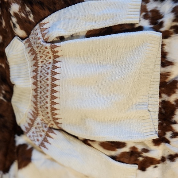 Maurices  White/Brown Sweater Sz XS - Picture 7 of 9